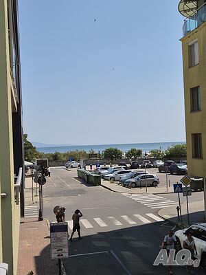 нощувки Апартамент на 50 м от плажа с гледка към морето