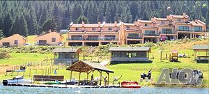 Къщи за гости Луксозни Къщи за гости Вип Комплекс в Сърница