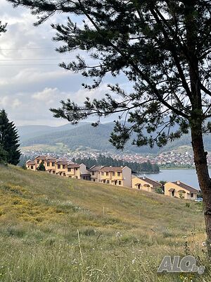 Къщи за гости Луксозни къщи за гости на брега на язовир Доспат -първа линия