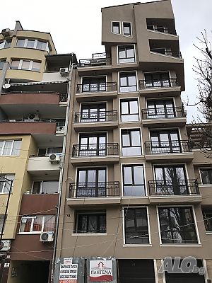 нощувки Нощувки в студио ”Лъки” срещу Панаира