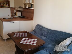 нощувки давам под наем