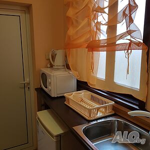 Стая под наем Първа линия Студия Мариана Поморие