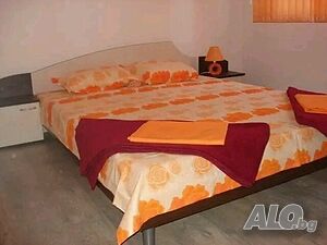 Легло в стая Апартамент и Студио за Нощувки --Договаряне