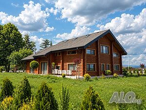 Къщи за гости Луксозна дървена къща за нощувки и събития. С басейн и гледка към езерото