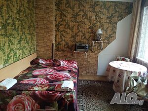Стая под наем Нощувки - център - 45 лв/стая