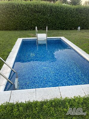 Къщи за гости Нощувки в самостоятелна вила с басейн близо до Варна