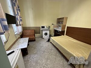 нощувки Студио за нощувки, Център
