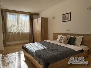 нощувки 📍ТОП ЛОКАЦИЯ | Голям тристаен на първа линия плаж, с басейн и паркомясто