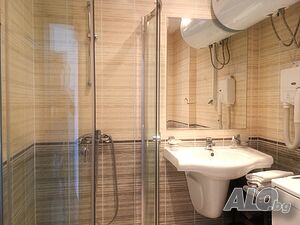 нощувки 🏖ТОП ЛОКАЦИЯ | Страхотен тристаен на втора линия с два басейна, ресторант и частична гледка море