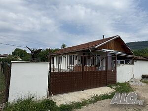 Къщи за гости Вила за работници гр Севлиево