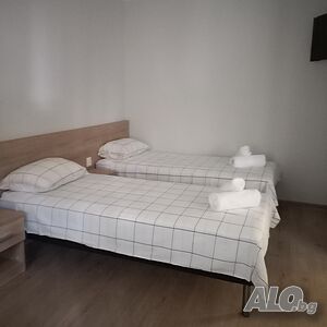 нощувки Отдавам студио за нощувки