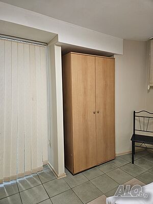 нощувки Краткосрочни наеми партерно студио-жп гара-център