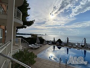 нощувки Почивка на море в 3-стаен апартамент на 1-ва линия