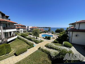 нощувки Луксозен апартамент първа линия море за сезон Лято 2026