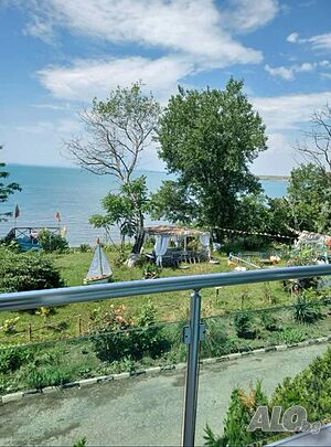 нощувки Панорамен апартамент под наем Поморие