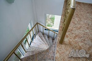 image_8
