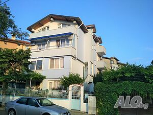 Легло в стая Синята къща в Ахтопол
