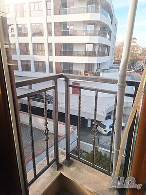 нощувки Нощувки, студио