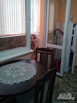 нощувки Апартамент в центъра. Свободно паркиране