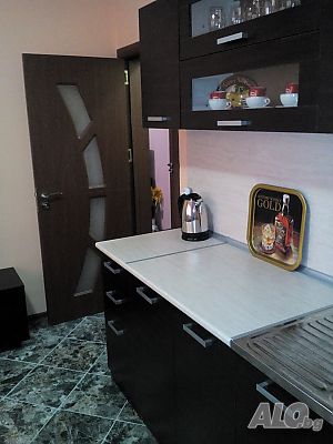 нощувки Апартамент в центъра. Свободно паркиране