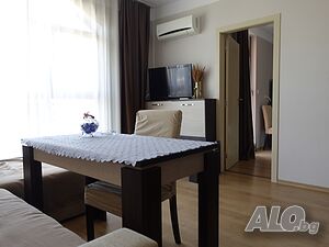 нощувки Двустаен апартамент под наем в луксозна сграда с приятен морски бриз