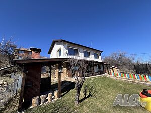 Панайотови / Къща за гости в Пловдив с. Добралък