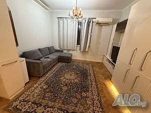нощувки Просторен апартамен до НДК