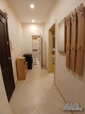 нощувки Просторен апартамен до НДК