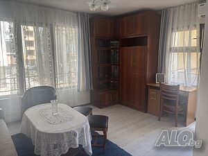 нощувки Апартамент за нощувки, център Бургас, 300м пл. Тройка