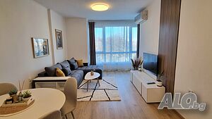 нощувки Нощувки в ”Апартамент Азурия” - Бургас