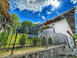Къщи за гости Къща Старият Дюкянь в Яковци