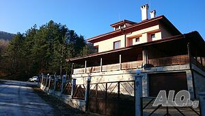 Къща за гости Шанс в Костенец