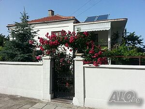 нощувки Апартамент за гости Алберчи в Бяла