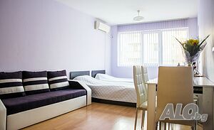нощувки Топ център-двустаен апартамент Патриция-гости на града, работници, студенти и други.