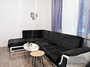 нощувки Нощувки Голям Апартамент - 3 спални (Безплатно Паркиране)