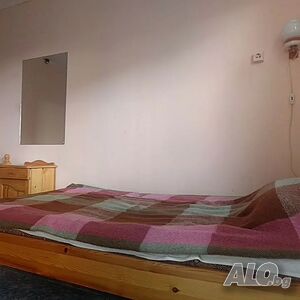 Легло в стая Бунгала в Ахтопол / Ралица