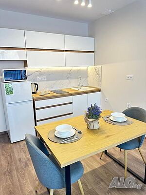 нощувки Студио Chantrer Residence - Нощувки в сърцето на Бургас