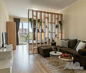 нощувки Urban Frame Premium Studio