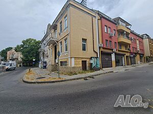 нощувки ”Скайлер” 3-стаен ап. в сърцето на Варна с паркомясто
