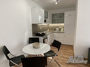 нощувки Нов луксозен апартамент на плажа