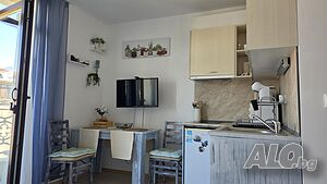 нощувки Компактно студио на брега на морето