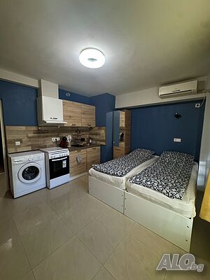 Стая под наем Студия за нощувки в центъра на град Бургас и до Борисова градина с паркомясто!