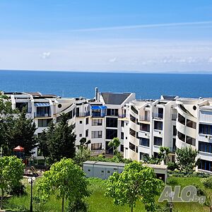 нощувки апарт с 2 спални, хол, кухн. бокс на Свети влас