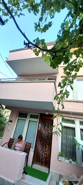Стая под наем Приморско стаи под наем