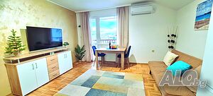 нощувки Нощувки в центъра на Бургас, паркомясто