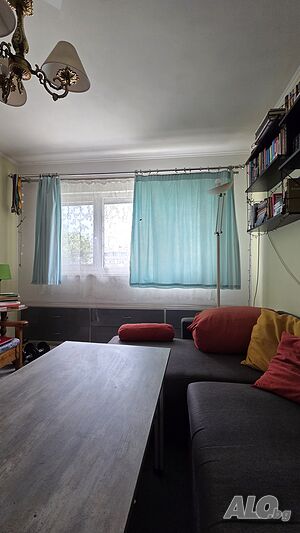 нощувки The Booklover’s Apartment - Топ апартамент на 400м от Hills of Rock (Безплатно паркиране)