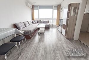 нощувки Първа линия за нощувки, двустаен апартамент + отделна кухня ”Плаж 2”, ж.к. Лазур, Бургас, под наем