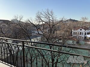 image_10