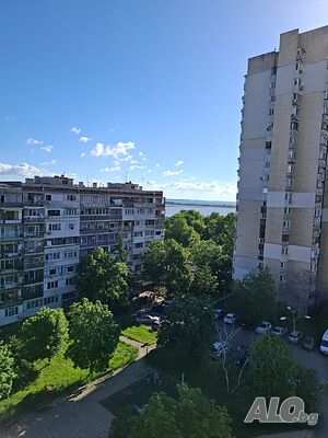 нощувки Двустаен до морската градина с безплатен паркинг до Детската болница