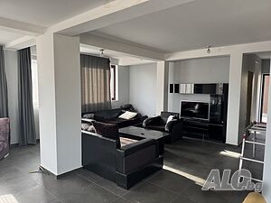 нощувки Луксозен апартамент ца нощтувки, центара